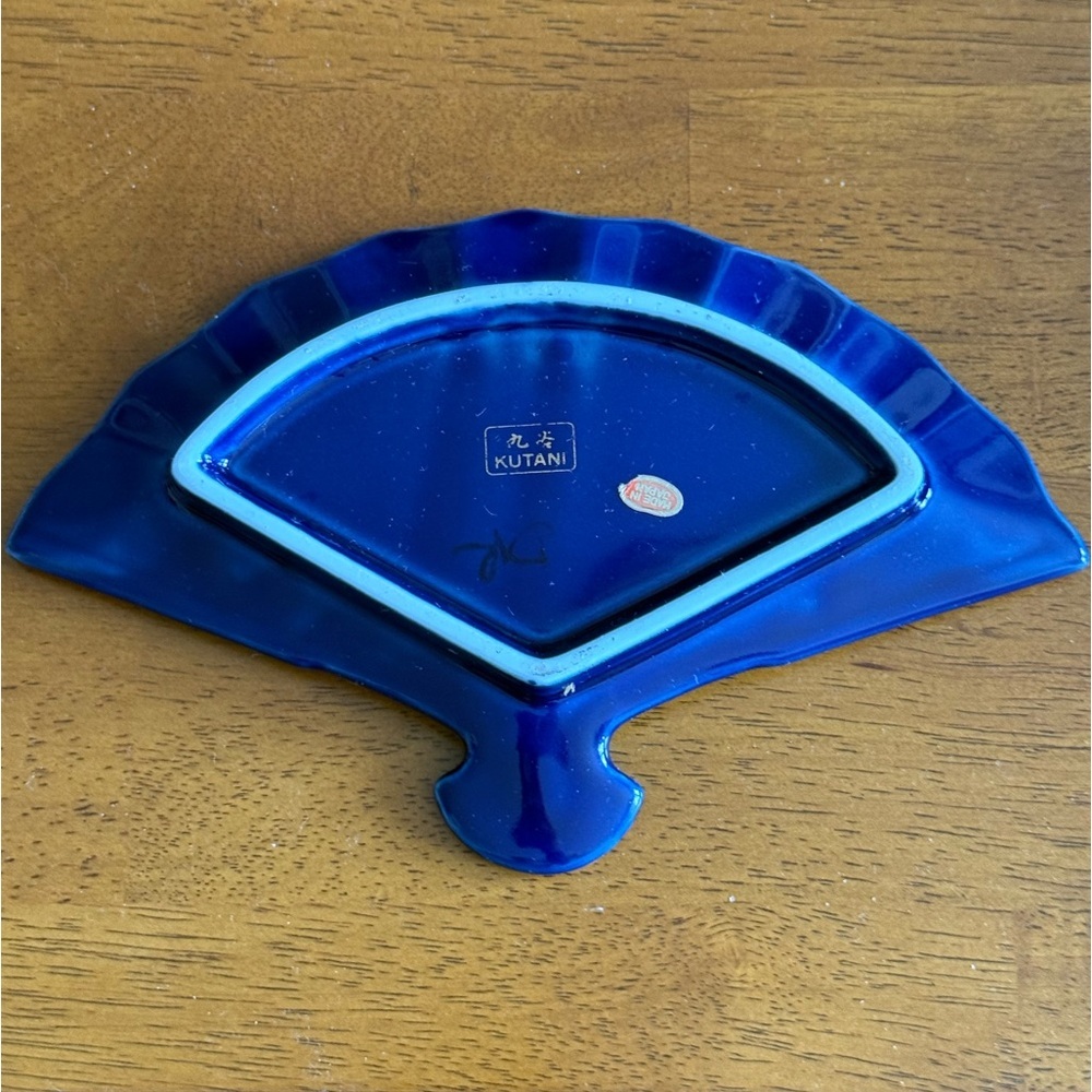 Vintage Kutani Japan Cobalt Blue Floral Pheasant Porcelain Fan Trinket Dish - Picture 7 of 9